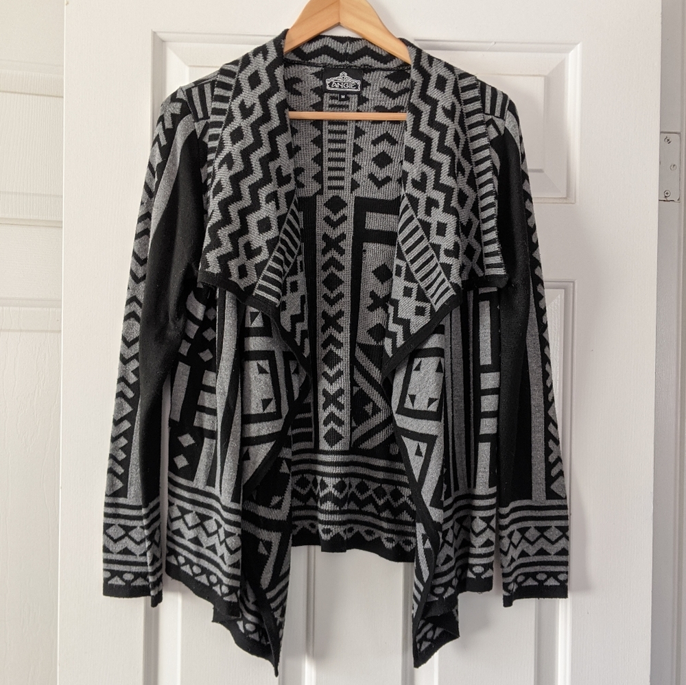 Angie Tribal Patterned Flowy Cardigan